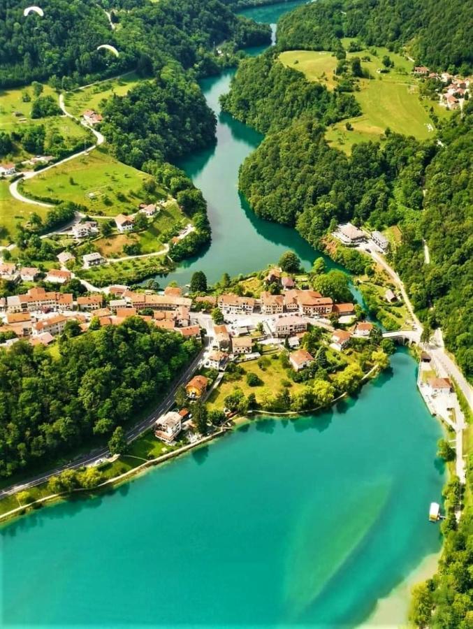 Moksha Slovenia Tolmin Exterior foto